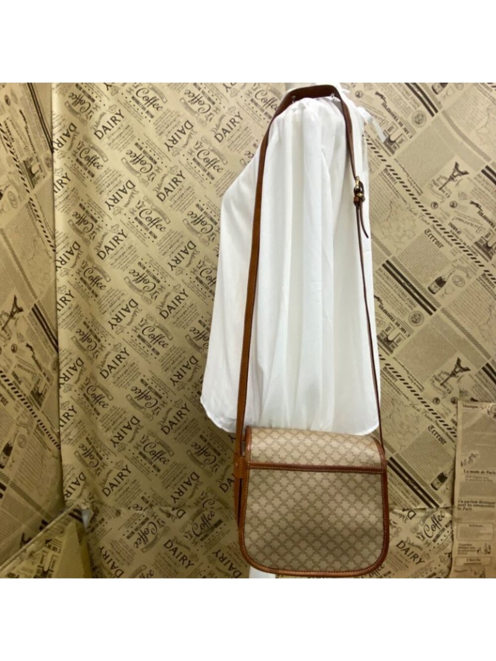 Celine Shoulder Bag Pochette White Macadam - Picture 3 of 15